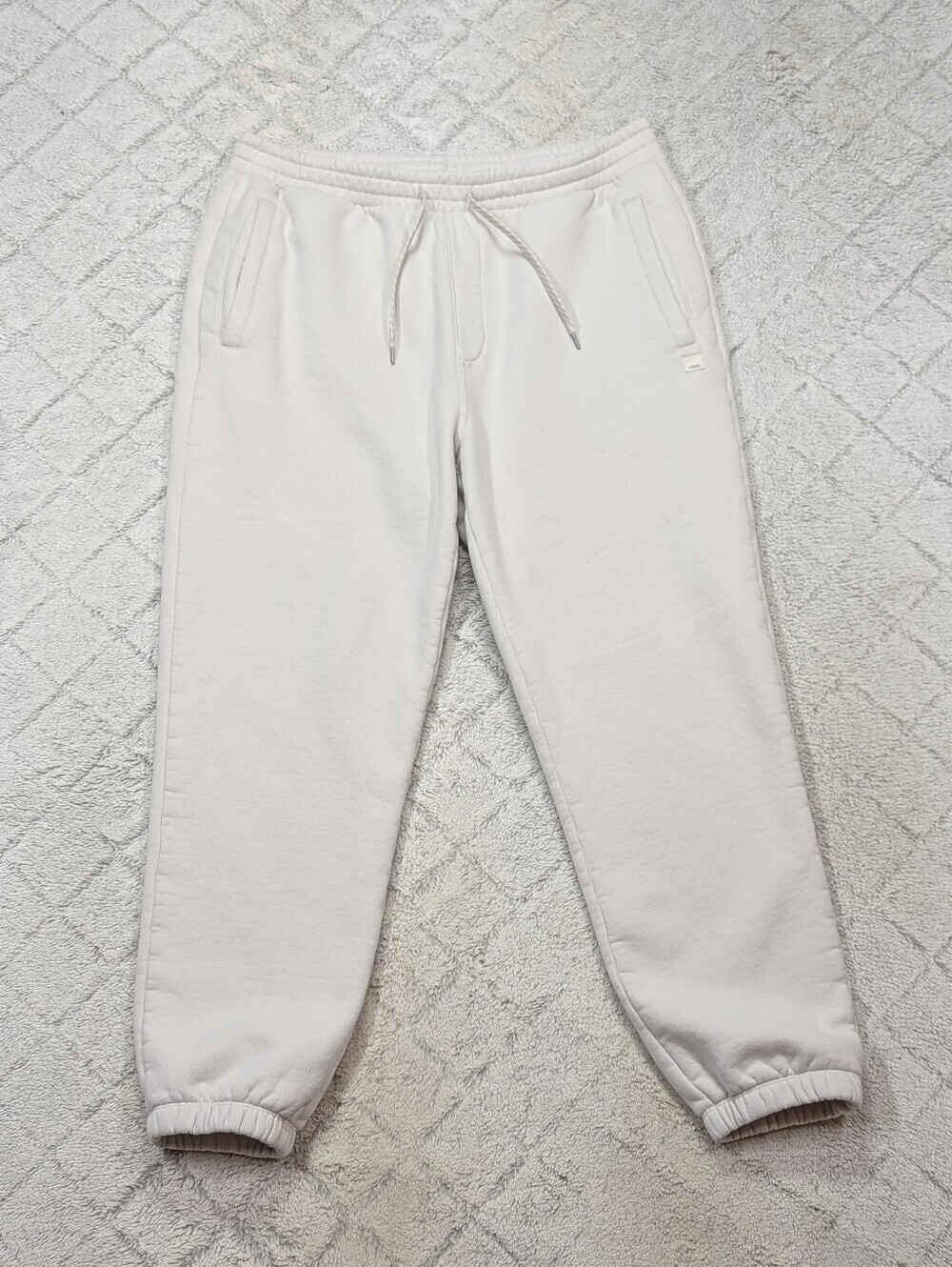 Vuori Sweatpants Mens XXL White Salt Seaside Relaxed Heavyweight Soft Fleece